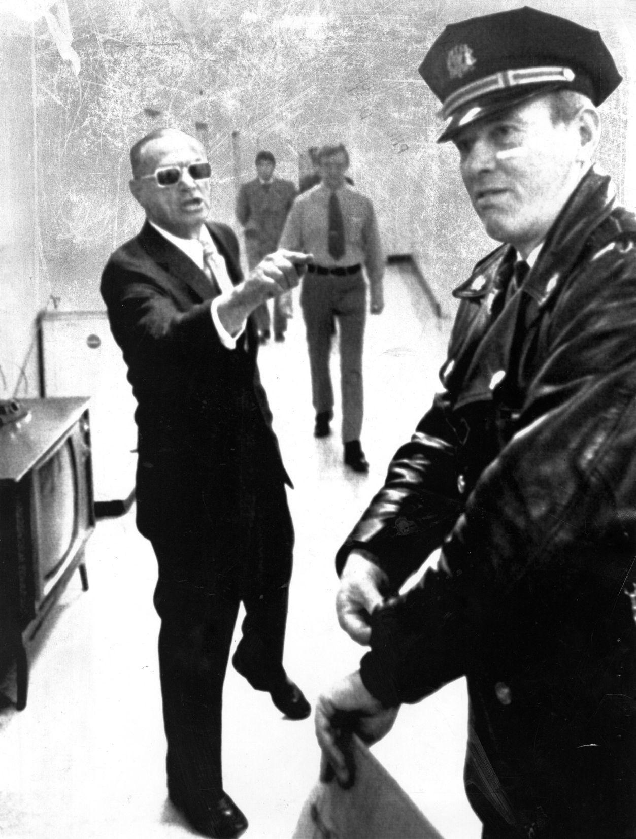 The handcuff debate